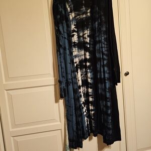 Wild Fable Black and White Tie-Dye Poncho